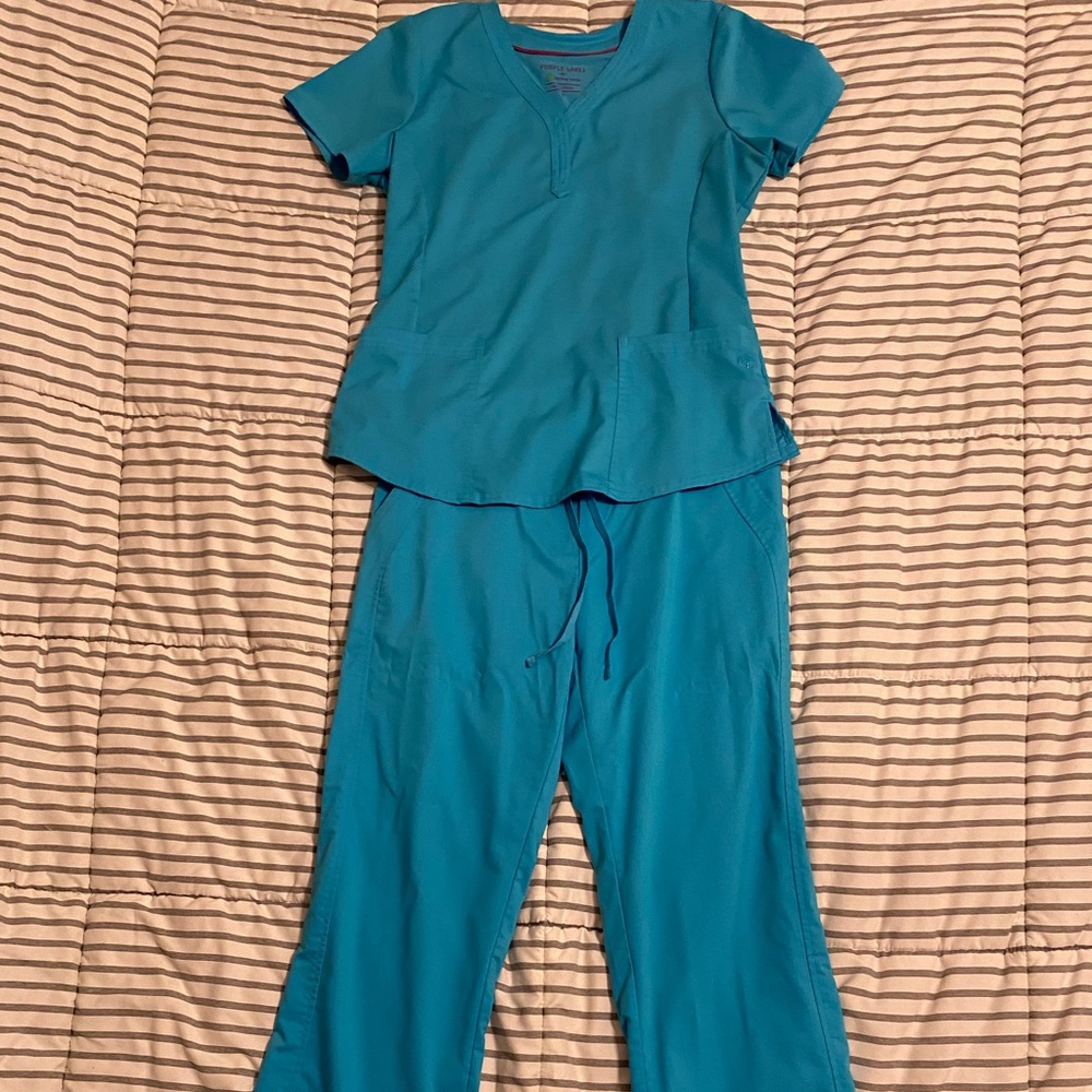 *Sold*Purple Label medium scrubs set